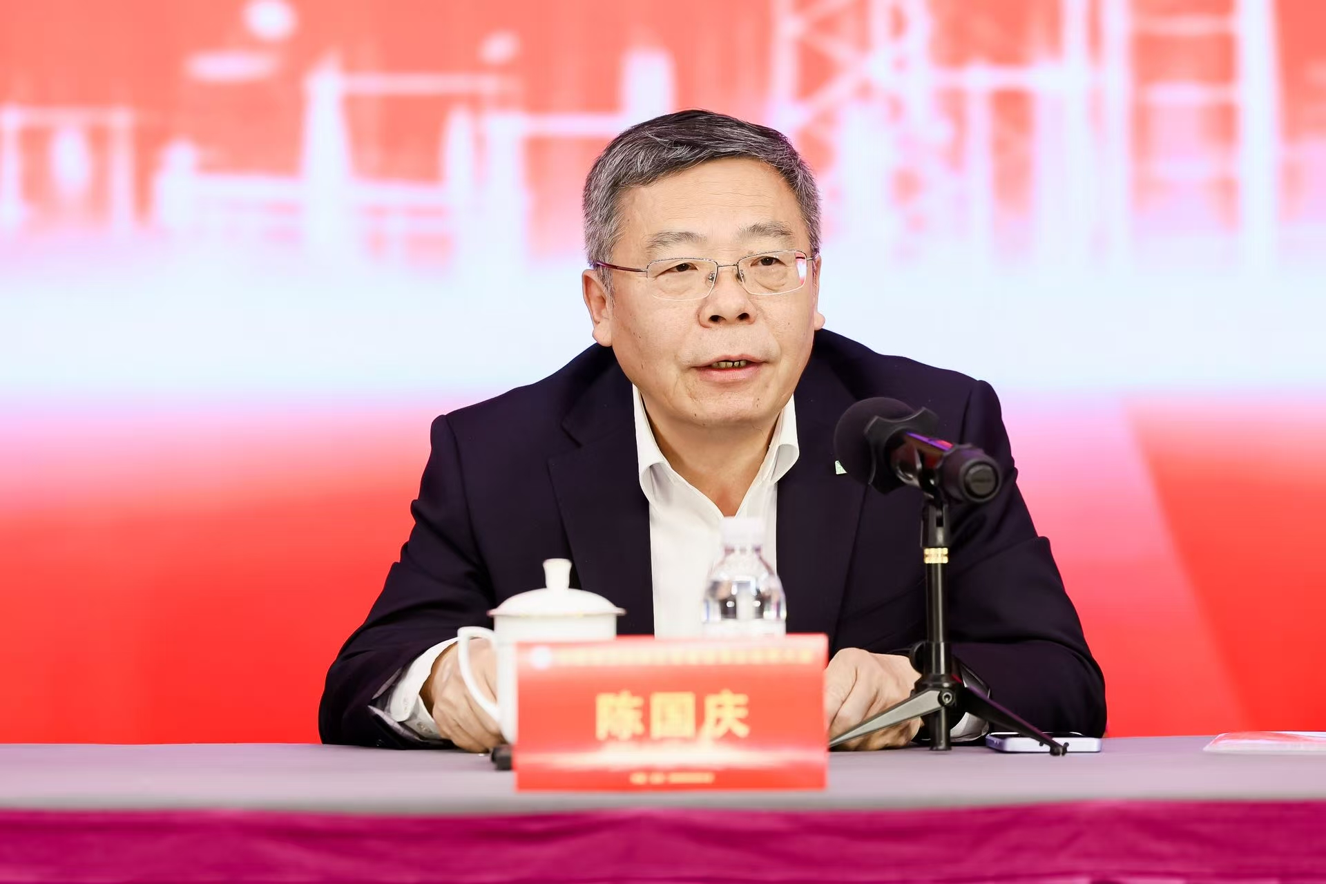 陳.jpg